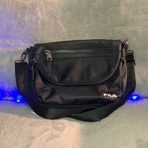 Fila Crossbody Purse✨